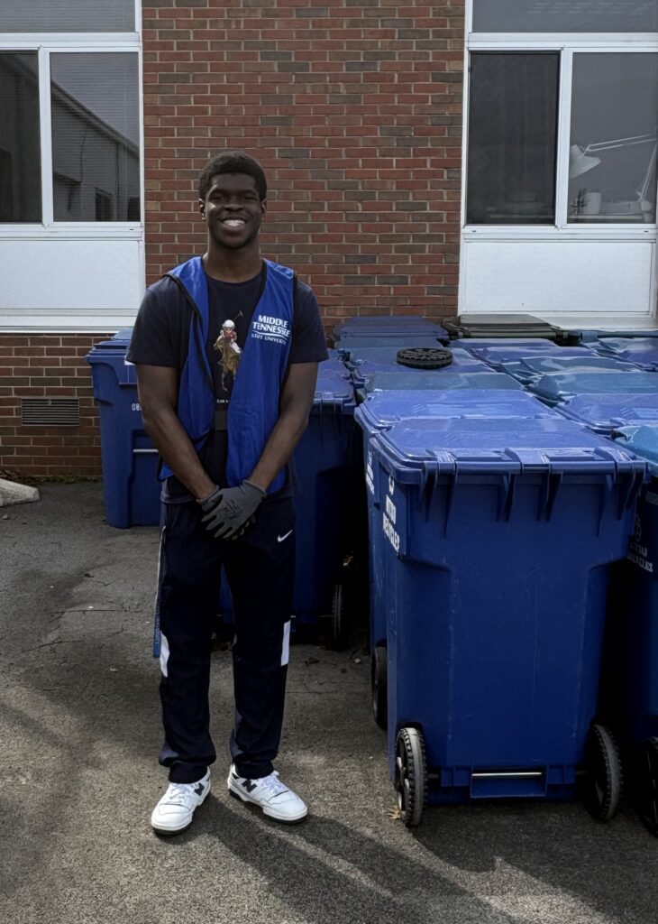 Picture of Clinton Lee, Recycling Crew Member